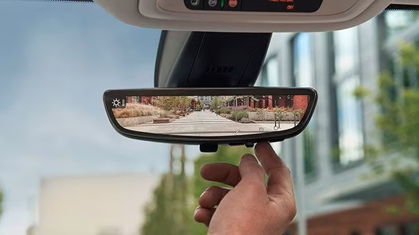 2025 GMC Acadia Denali - Image 77