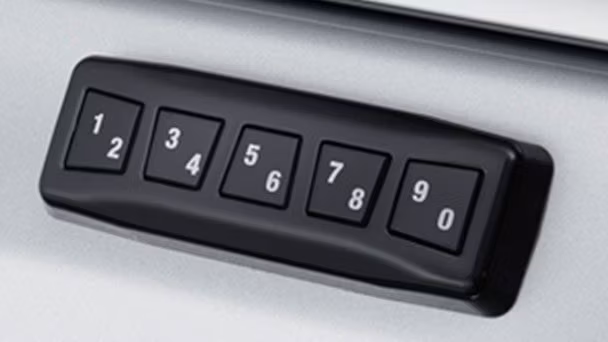 2026 GMC Canyon Denali - Image 61
