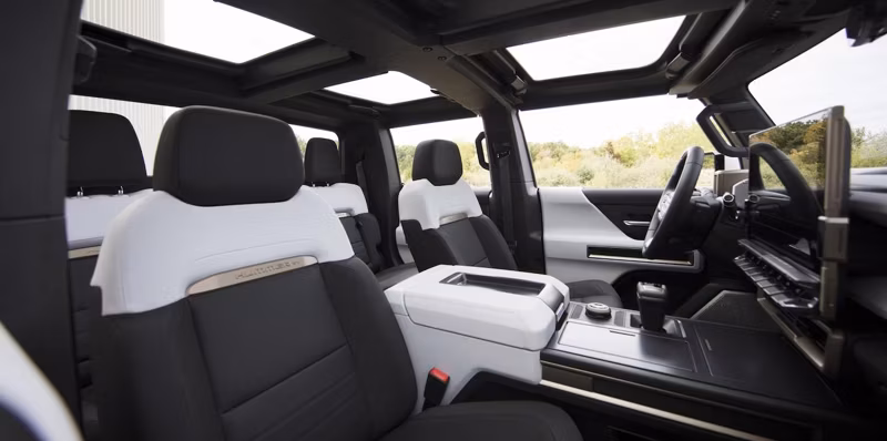 2025 GMC HUMMER EV3X - Image 21
