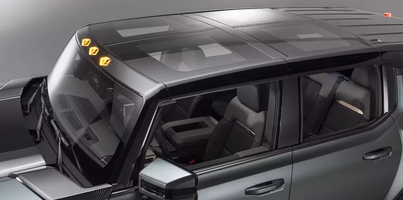 2025 GMC Hummer EV 2X (SUV) - Image 4