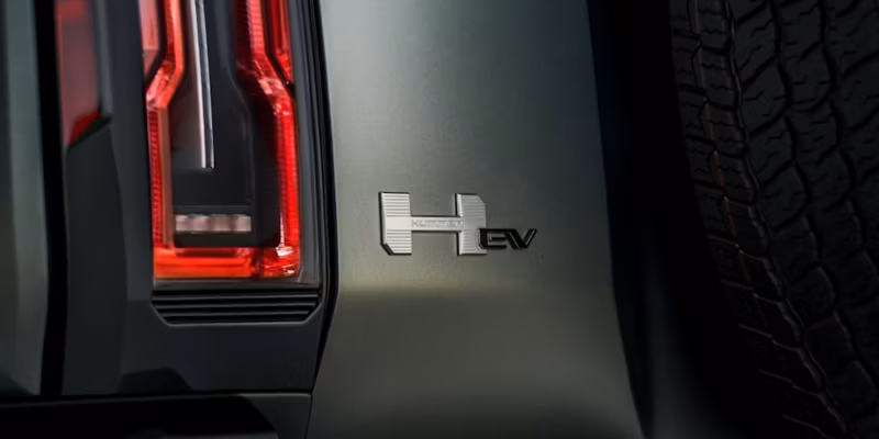 2025 GMC Hummer EV 2X (SUV) - Image 49