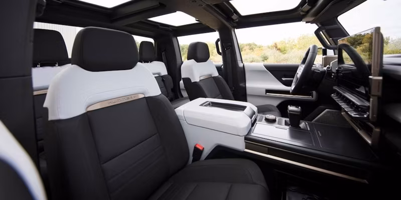 2025 GMC Hummer EV 2X - Image 75