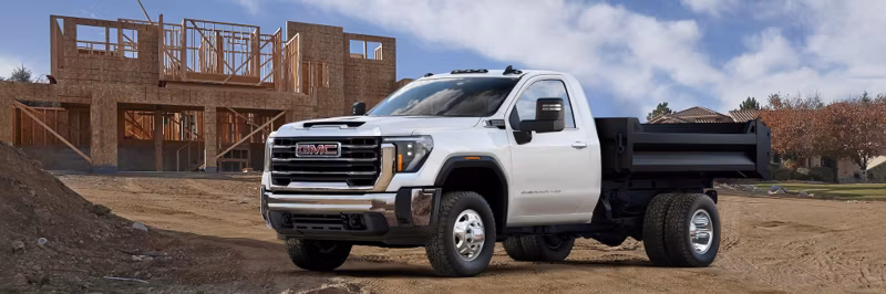 2026 GMC Sierra 3500 Heavy Duty Chassis Cab (Regular Cab) - Image 2