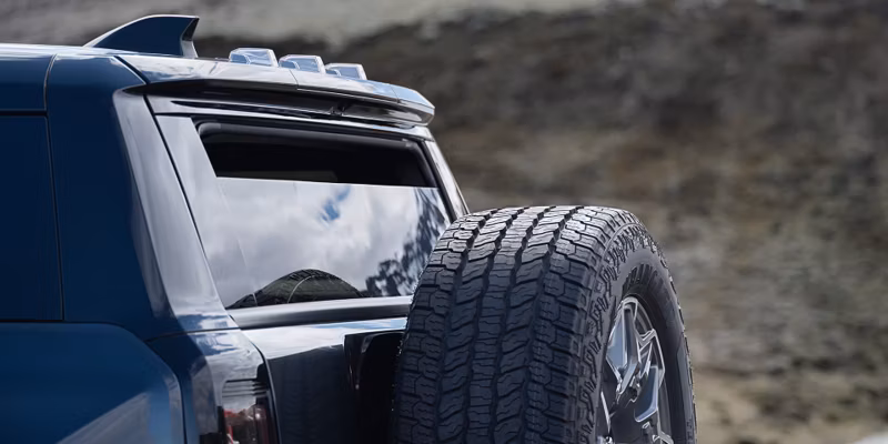 2025 GMC Hummer EV 2X (SUV) 2025 - Image 35