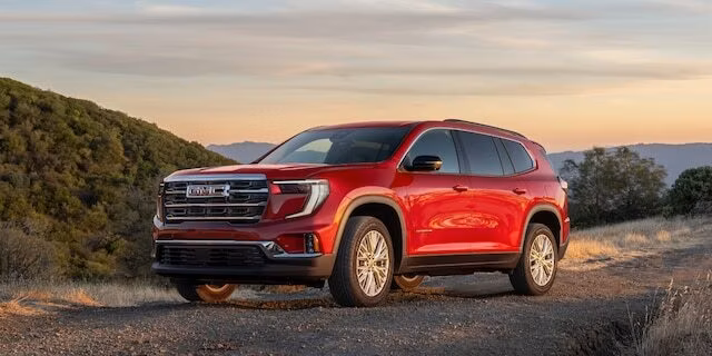 2025 GMC Acadia Elevation (2024) - Image 15