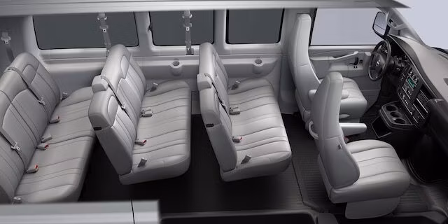 2025 GMC Savana 2500 Passenger Van (2024) - Image 8