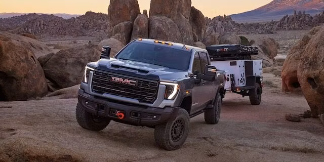 2025 GMC Sierra 2500 HD AT4X (2024) - Image 17