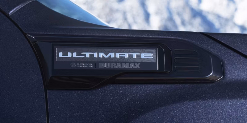 2025 GMC Sierra 2500 HD Denali Ultimate (2024) - Image 14