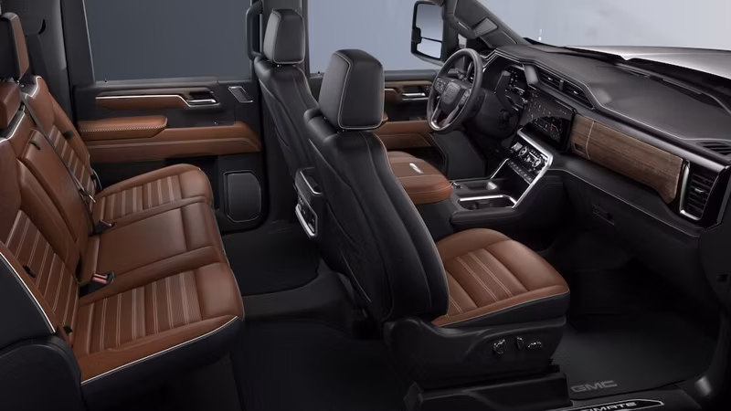 2025 GMC Sierra 3500 HD Denali Ultimate (2024) - Image 3