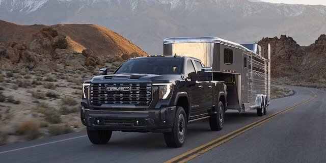 2025 GMC Sierra 3500 HD Denali Ultimate (2024) - Image 30