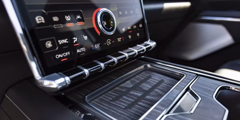 2025 GMC SIERRA EV DENALI EDITION 1 - Image 18