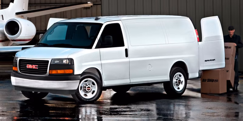 2025 GMC Savana Cargo 3500 Regular Wheelbase Work Van RWD - Image 50