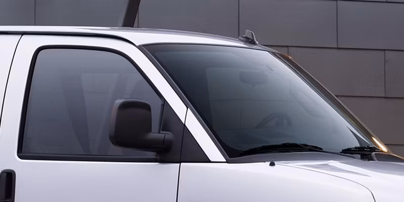 2025 GMC Savana Passenger 2500 Regular Wheelbase LS RWD - Image 30