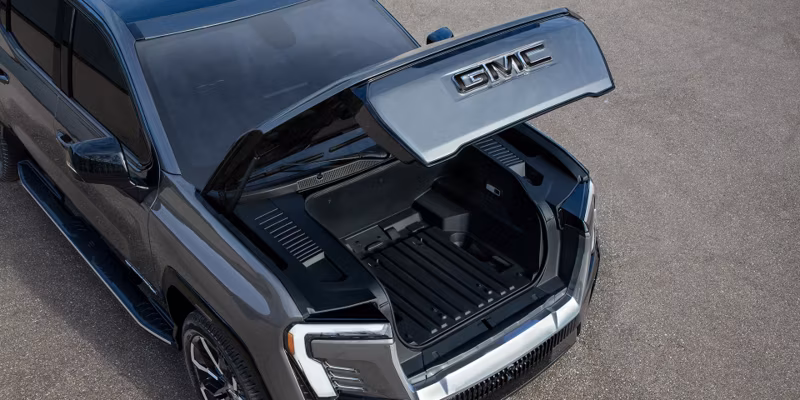 2025 GMC Sierra EV Extended Range Denali (4WD) - Image 65