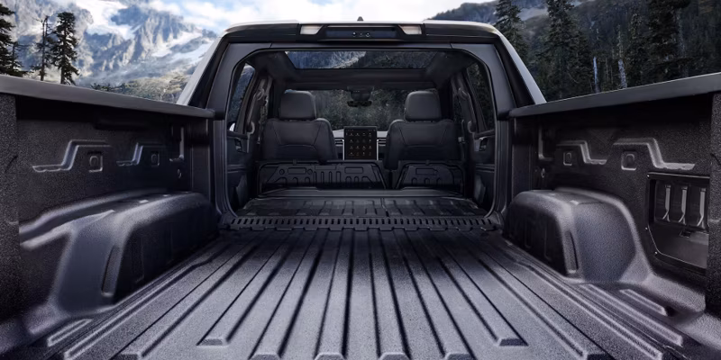2025 GMC Sierra EV Extended Range Denali (4WD) - Image 69