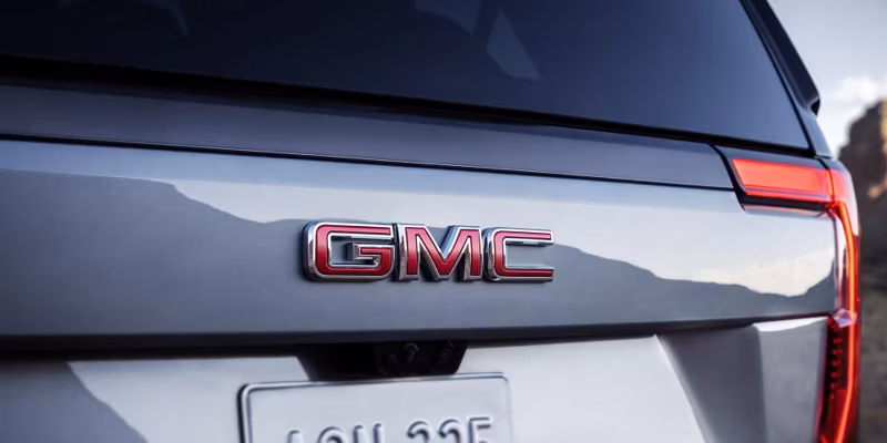 2025 GMC Yukon Denali (2WD) - Image 51