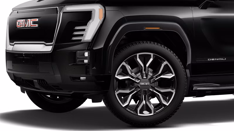 2026 GMC Sierra EV Denali Max Range (4WD) - Image 18