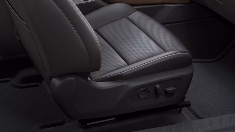 2026 GMC Canyon AT4 (4WD) - Image 39