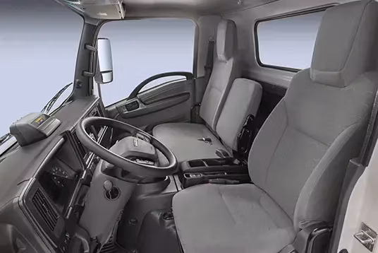 2026 Isuzu NRR Derate Standard Cab (Class 5 Diesel) - Image 7